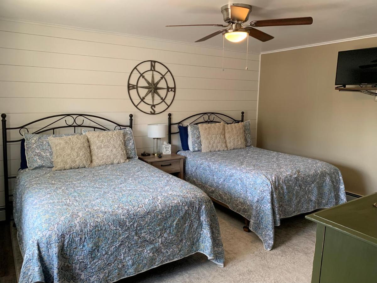 Presque Isle Grand Lake Resort מראה חיצוני תמונה